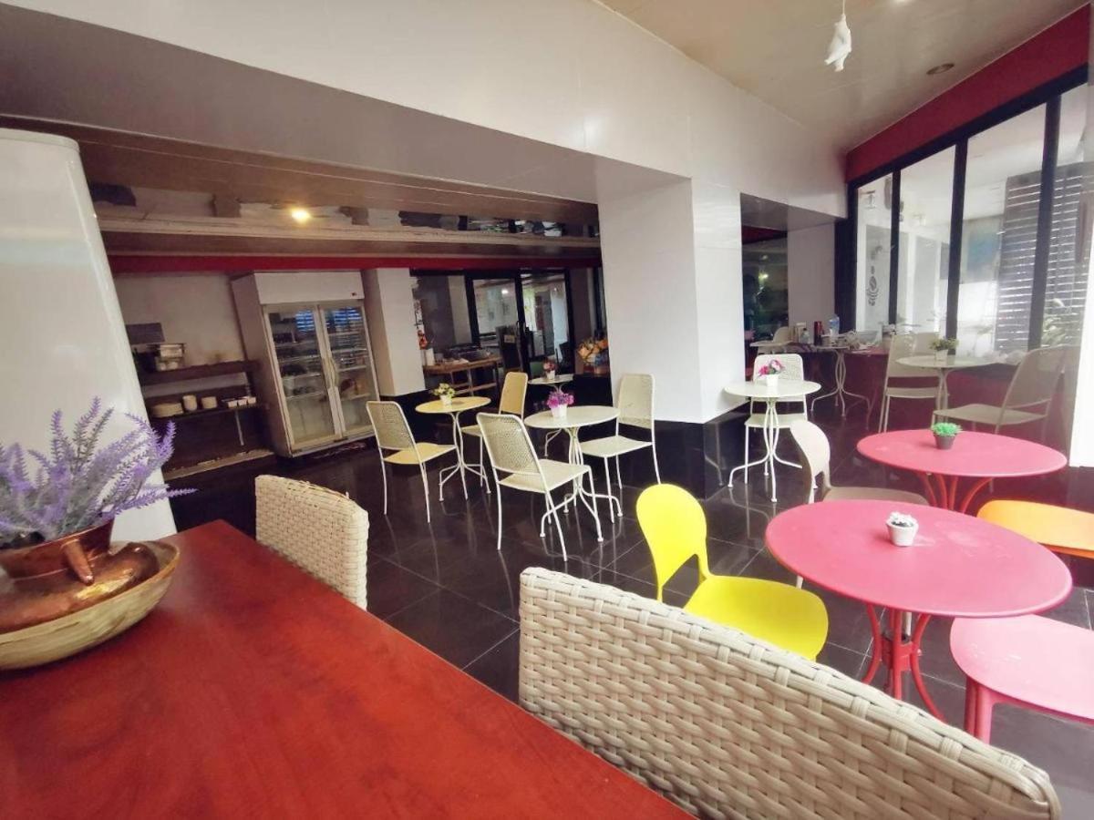 Chilli Salza Patong Hotel Eksteriør billede